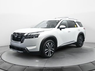 New 2025 Nissan Pathfinder Platinum w/ Lighting Package (N92) image 1