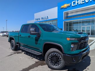New 2025 Chevrolet Silverado 3500 LT image 1