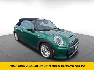 Used 2024 MINI Cooper S image 1