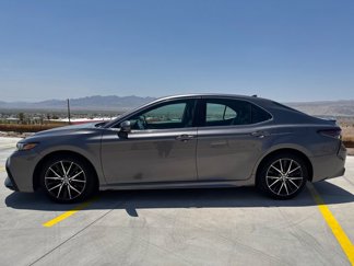 Used 2023 Toyota Camry SE video 2