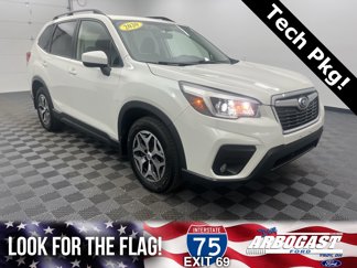 Used 2020 Subaru Forester Premium image 1