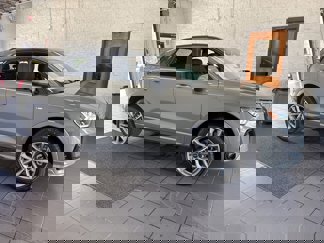 New 2025 Audi Q3 2.0T Premium image 1
