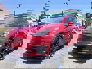 Used 2022 Tesla Model Y Performance image 1