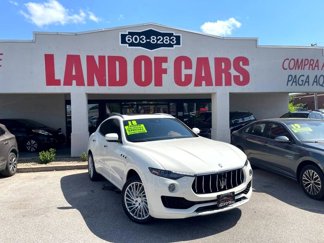 Used 2018 Maserati Levante GranLusso image 1