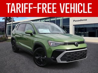 New 2025 Volkswagen Taos SE image 1
