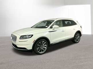 Used 2023 Lincoln Nautilus Reserve image 1