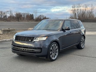 New 2025 Land Rover Range Rover Long Wheelbase SE image 1
