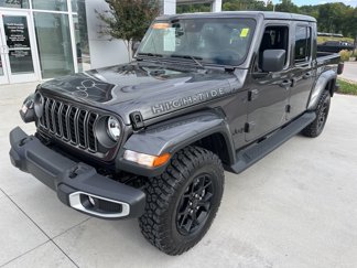 New 2025 Jeep Gladiator Sport video 1