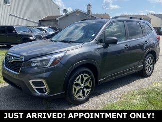 Used 2021 Subaru Forester Premium image 1