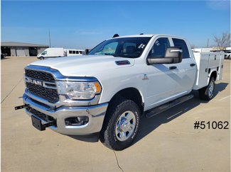 Used 2024 RAM 2500 Tradesman w/ Chrome Appearance Group image 1