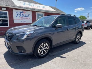 Used 2022 Subaru Forester Premium image 1