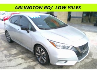 Used 2021 Nissan Versa SR w/ Convenience Package image 1