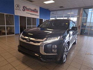 Used 2024 Mitsubishi Outlander Sport SE image 1