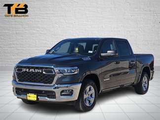 New 2026 RAM 1500 4x4 Crew Cab video 1