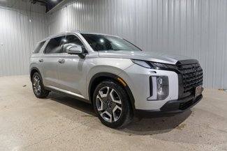 Used 2024 Hyundai Palisade Limited image 1
