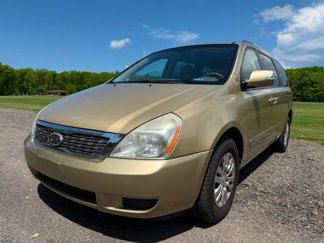 Used 2011 Kia Sedona LX image 1