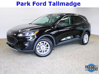Used 2022 Ford Escape SE image 1