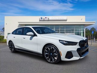 New 2025 BMW i5 eDrive40i w/ M Sport Package image 1