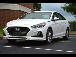 Used 2018 Hyundai Sonata SE image 1