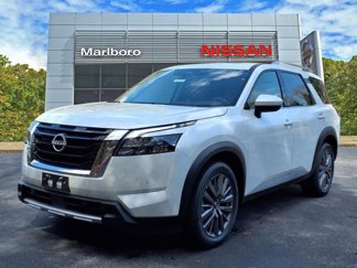 New 2025 Nissan Pathfinder SL w/ SL Premium Package image 1