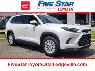 Used 2024 Toyota Grand Highlander Limited image 1