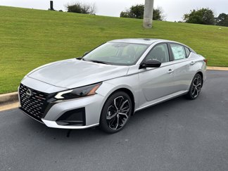 New 2025 Nissan Altima 2.5 SR image 1