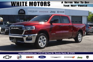 New 2025 RAM 1500 4x4 Crew Cab image 1