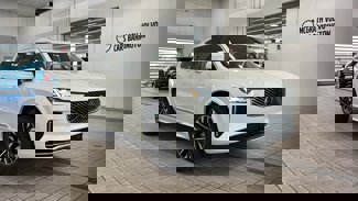 New 2025 Volvo XC90 T8 Plus w/ Protection Package Premier image 1