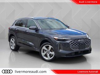 New 2025 Audi Q5 Premium Plus image 1