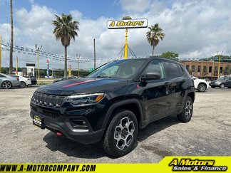 Used 2022 Jeep Compass Trailhawk w/ Trailhawk Elite Group image 1