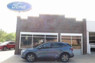 New 2025 Ford Escape ST-Line w/ Tech Pack #1 image 1