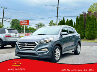 Used 2017 Hyundai Tucson SE image 1