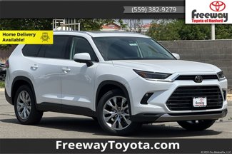 New 2025 Toyota Grand Highlander FWD image 1