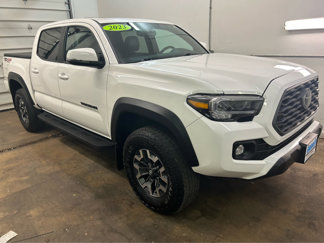 Used 2023 Toyota Tacoma TRD Off-Road image 1