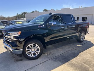 New 2025 Chevrolet Silverado 1500 LTZ image 1