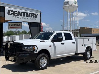 Used 2023 RAM 2500 Tradesman image 1