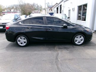 Used 2018 Chevrolet Cruze LT image 1