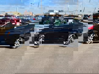 Used 2020 Ford Fusion SE image 1