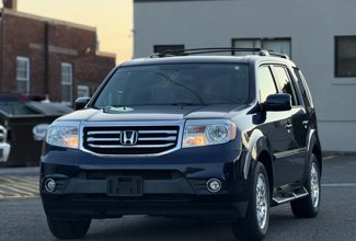 Used 2013 Honda Pilot Touring image 1
