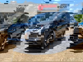 Used 2024 Mitsubishi Outlander Sport SE image 1