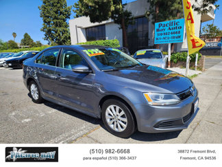 Used 2013 Volkswagen Jetta SE image 1