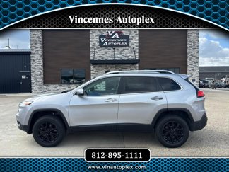 Used 2017 Jeep Cherokee Latitude w/ Comfort/Convenience Group image 1