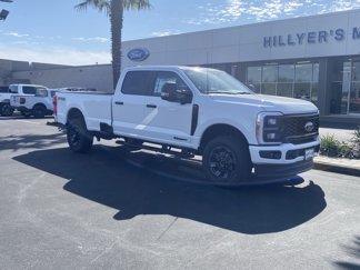New 2025 Ford F350 4x4 Crew Cab Super Duty image 1