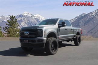 Used 2025 Ford F350 Platinum image 1