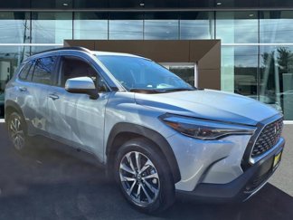 Used 2022 Toyota Corolla Cross XLE image 1