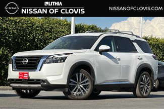 New 2025 Nissan Pathfinder Platinum w/ Cargo Package image 1