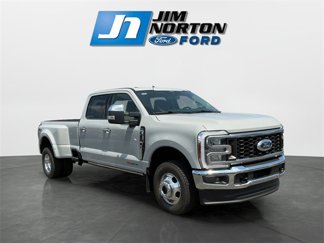New 2025 Ford F350 XL image 1
