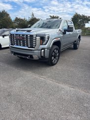 Used 2025 GMC Sierra 3500 Denali w/ Denali Reserve Package image 1