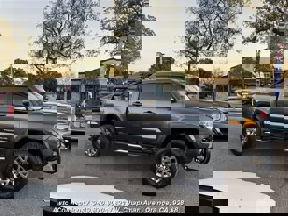 Used 2016 Toyota Tacoma SR5 image 1