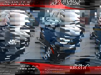 Used 2023 Chrysler Pacifica Limited image 1
